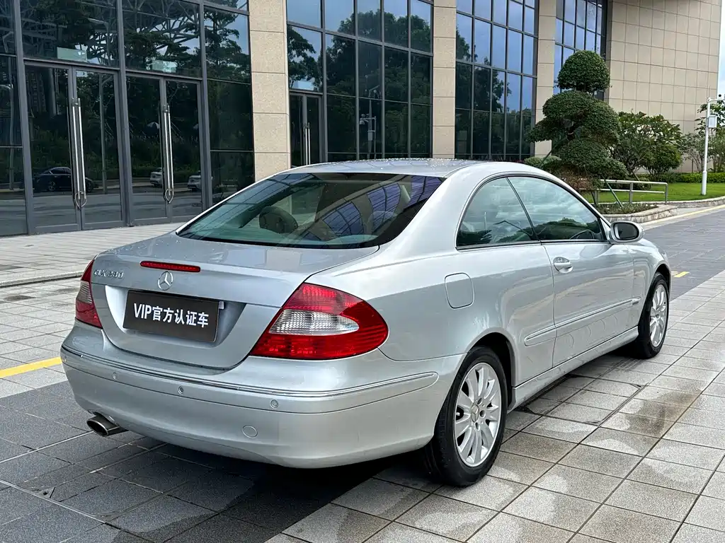 Mercedes-Benz CLK-Class 2005 — фото 7