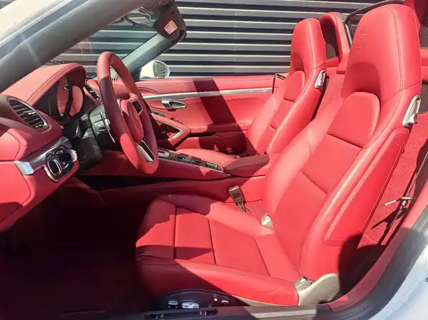 Porsche 718 2024