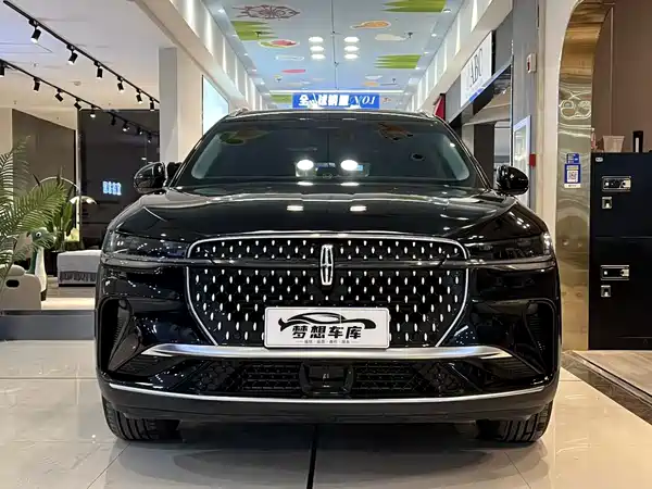 Lincoln Nautilus 2025