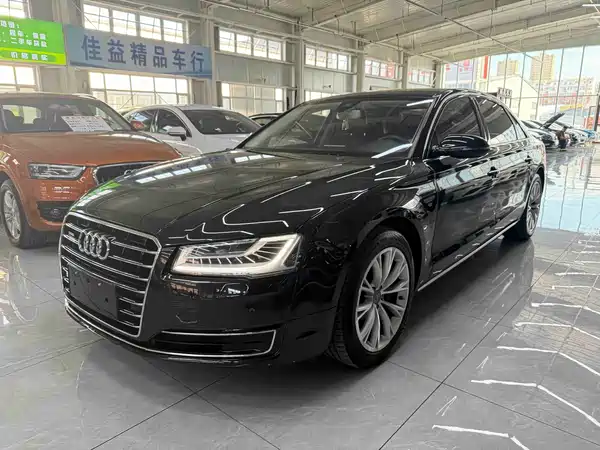 Audi A8 2015