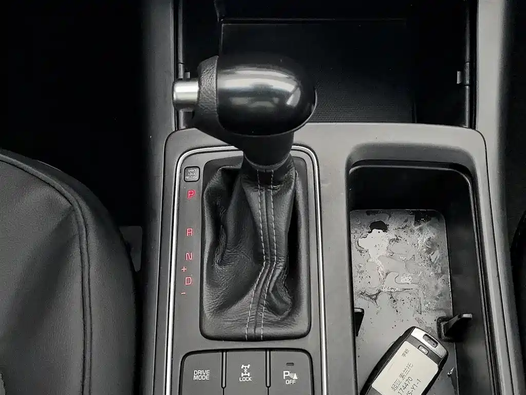 Kia Sorento 2017 — фото 13