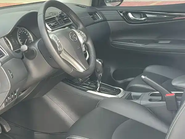 Nissan Tiida 2024