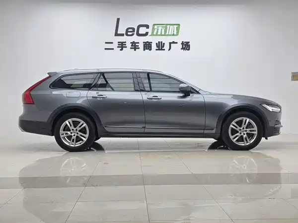 Volvo V90 2018