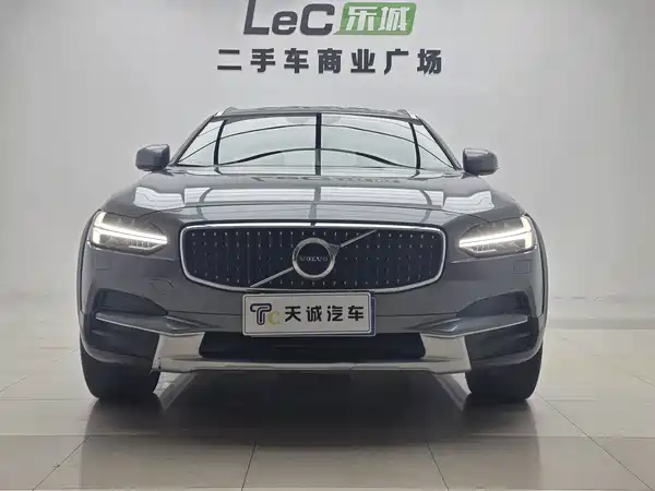 Volvo V90 2018
