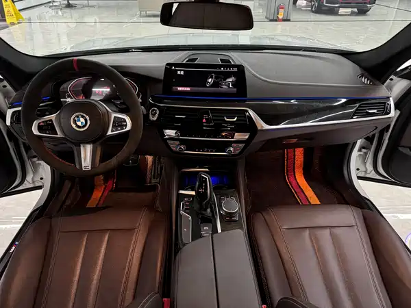 BMW 5 Series 2020