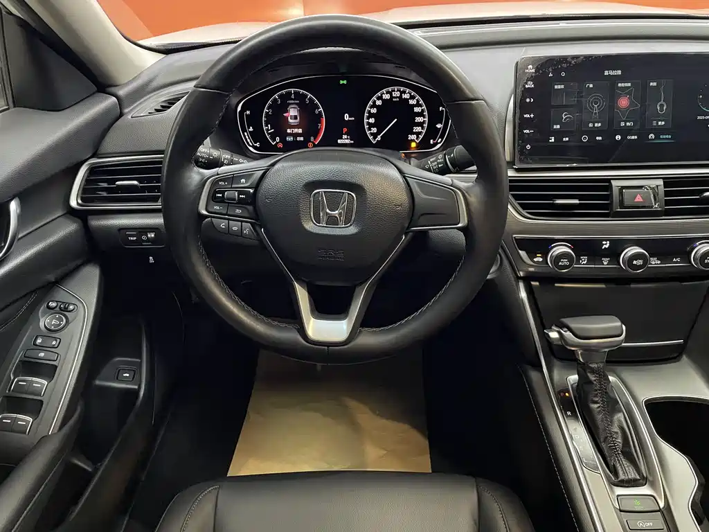 Honda Accord 2023 — фото 13