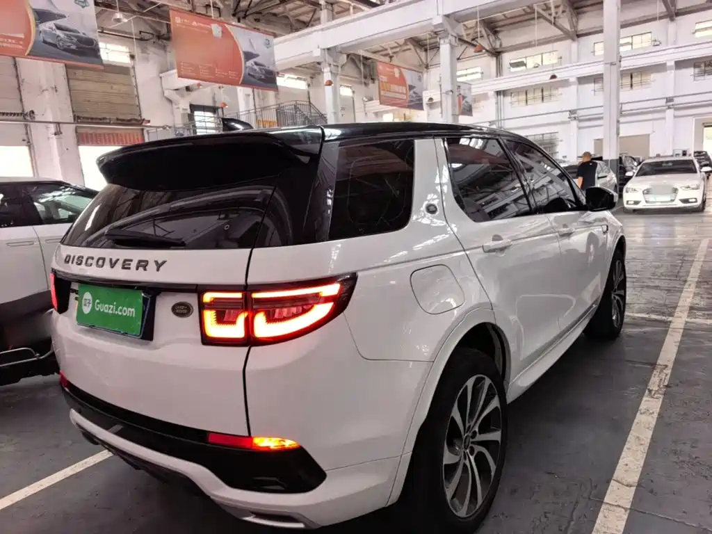 Land Rover Discovery Sport 2020 — фото 7