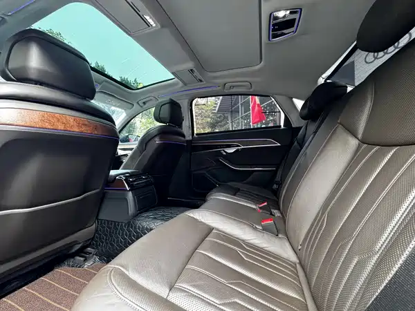 Audi A8 2019
