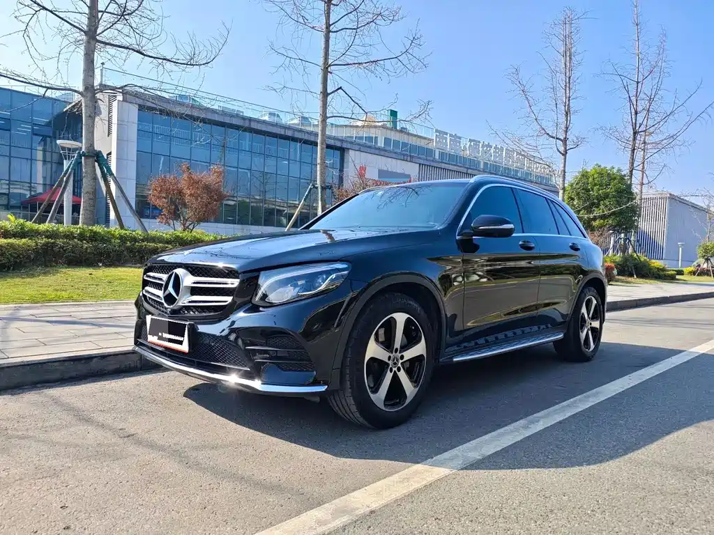 Mercedes-Benz GLC 2018 — фото 1