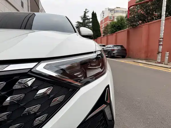 Jetta VS5 2023