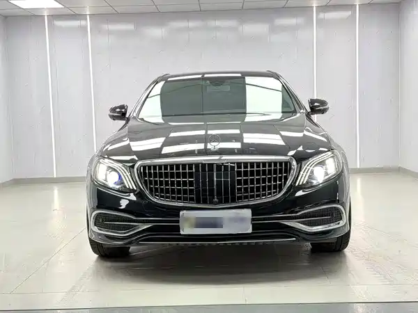 Mercedes-Benz E-Class 2018