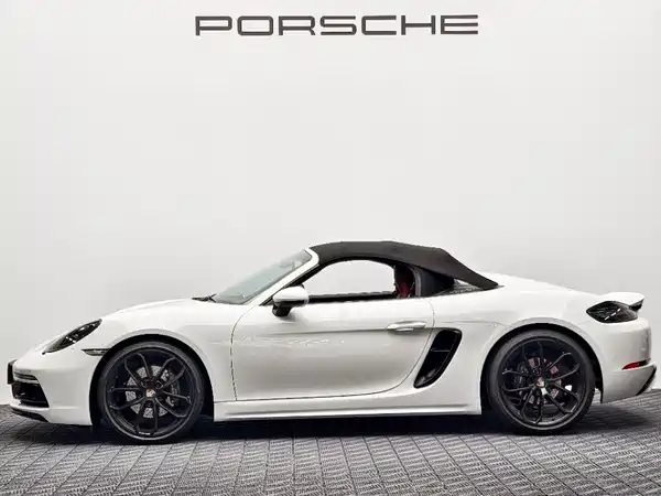 Porsche 718 2022