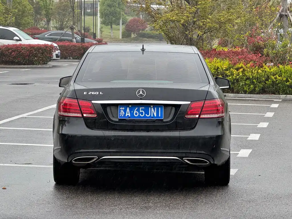 Mercedes-Benz E-Class 2015 — фото 4