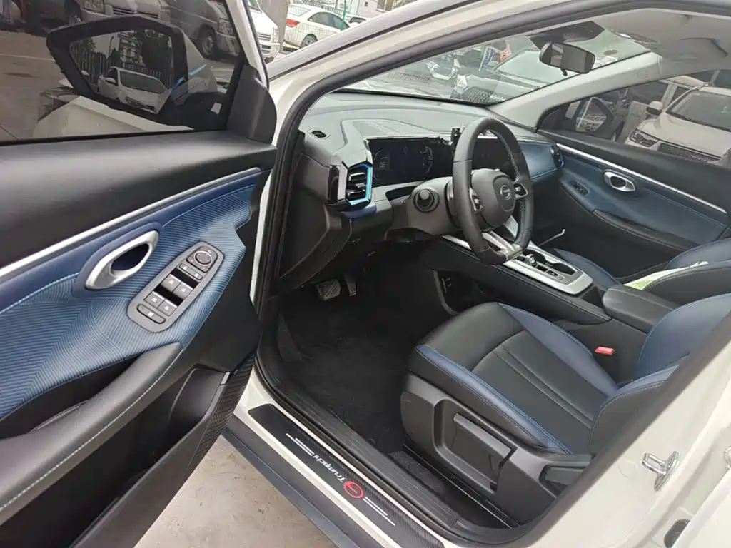 GAC Trumpchi GS3 2025 — фото 16
