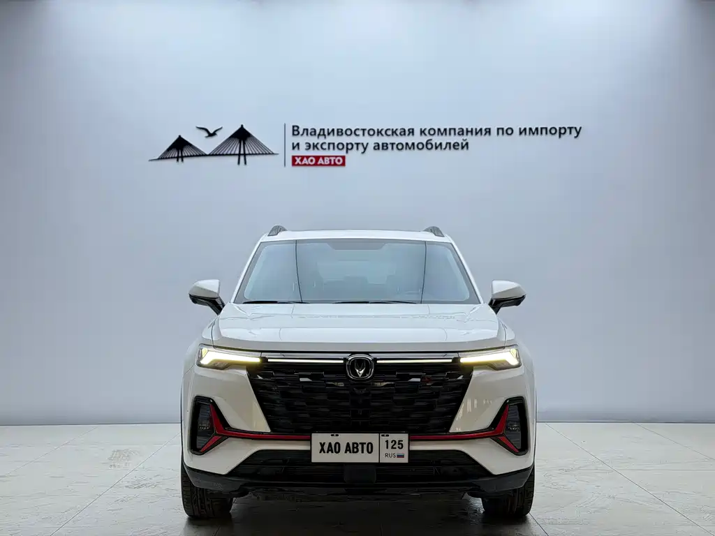 Changan CS35PLUS 2023 — фото 2