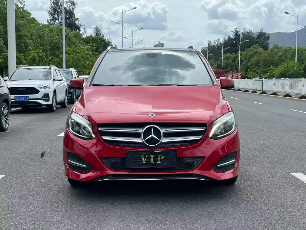 Mercedes-Benz B-Class 2017 — фото 2