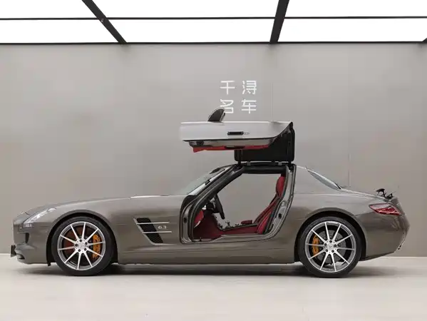 Mercedes-Benz Sls-Class AMG 2011