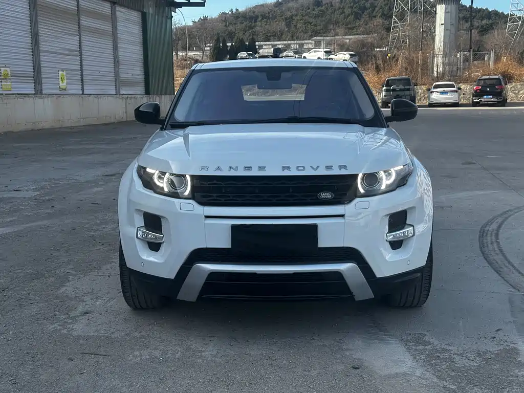 Land Rover Evoque 2015 — фото 2