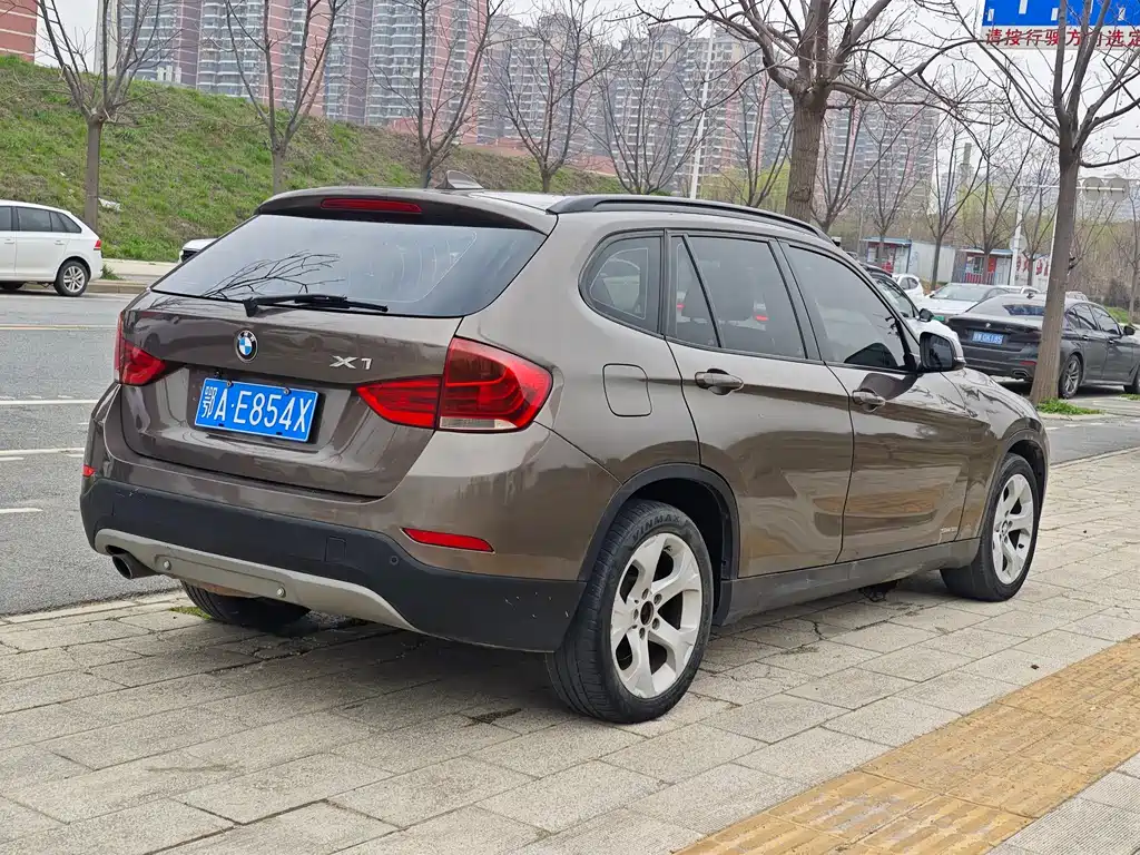 BMW X1 2013 — фото 7