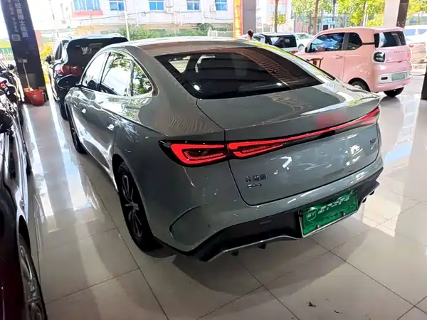 BYD Seal 06 2025