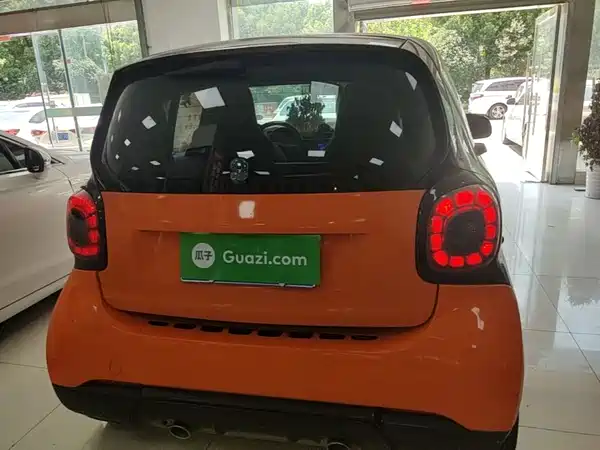 smart fortwo 2018