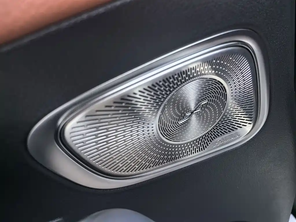 Mercedes-Benz GLC Coupe 2025 — фото 12