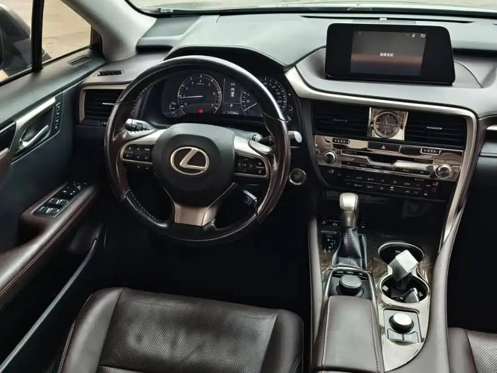 Lexus RX 2019 — фото 8