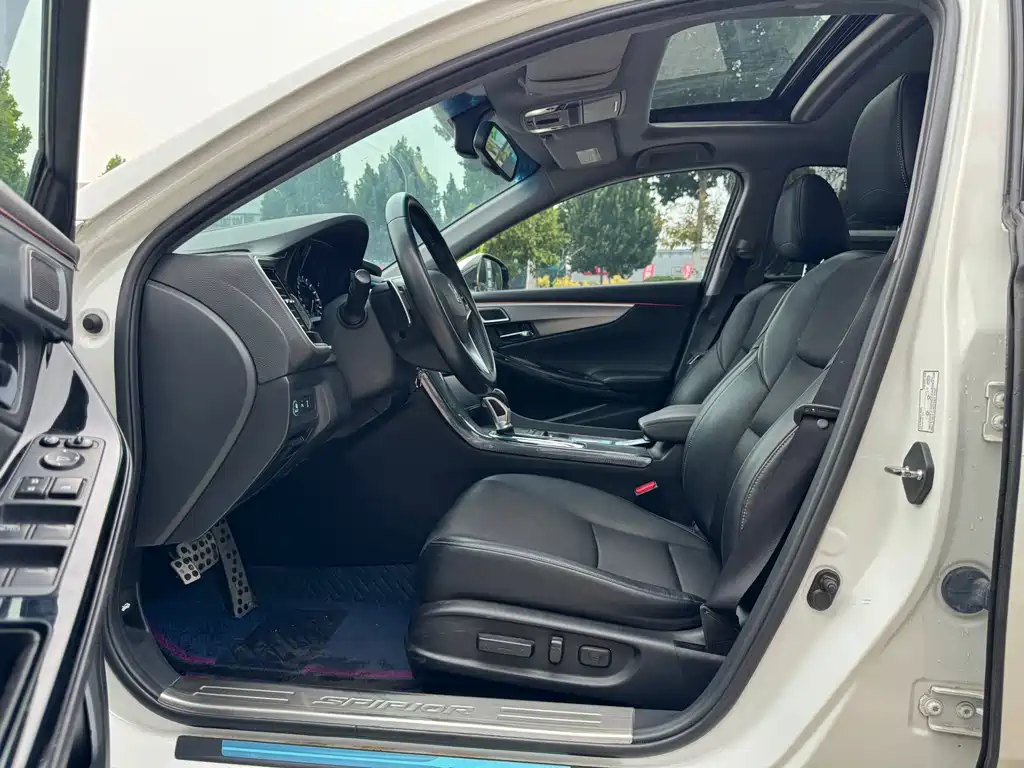 Honda Spirior 2015 — фото 9