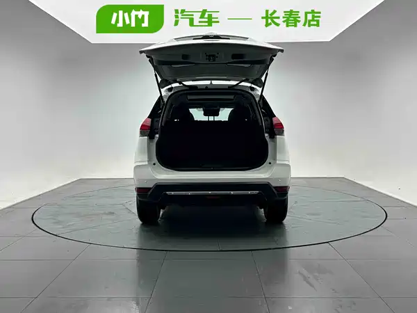 Nissan X-Trail 2023