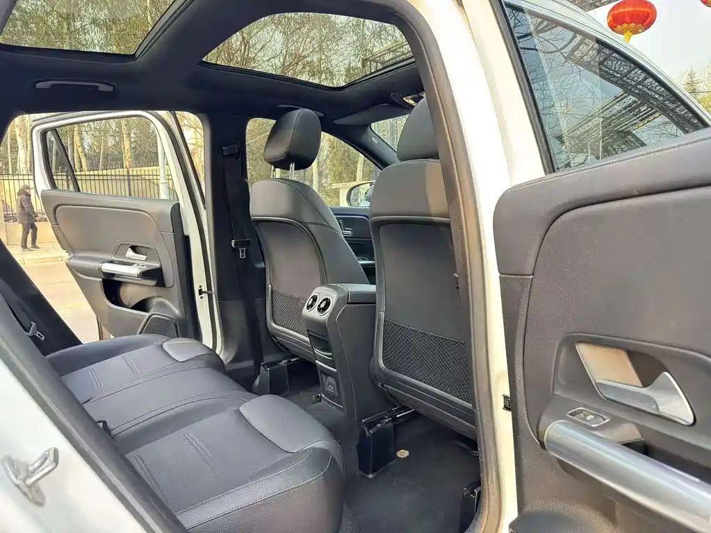 Mercedes-Benz GLA 2021 — фото 10