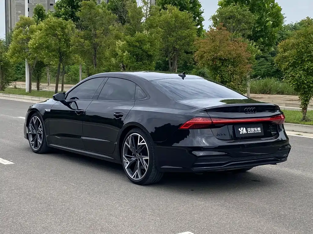 Audi A7L 2024 — фото 6