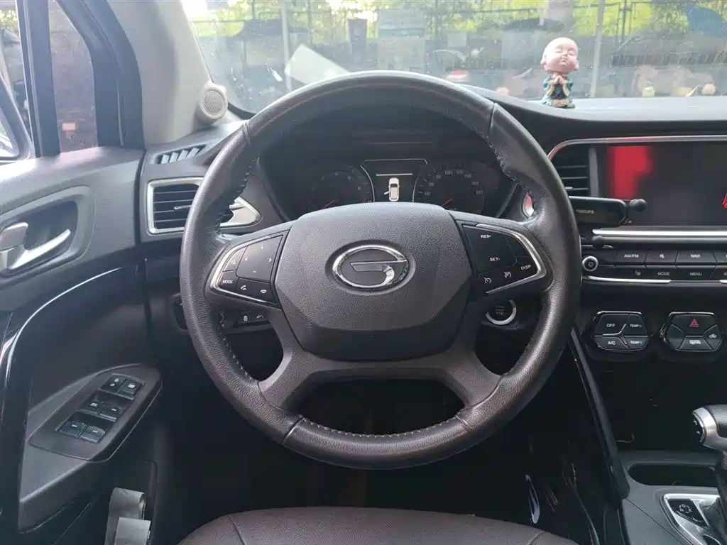 GAC Motor Trumpchi GS4 2015 — фото 11