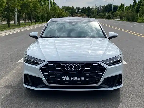 Audi A7 2024