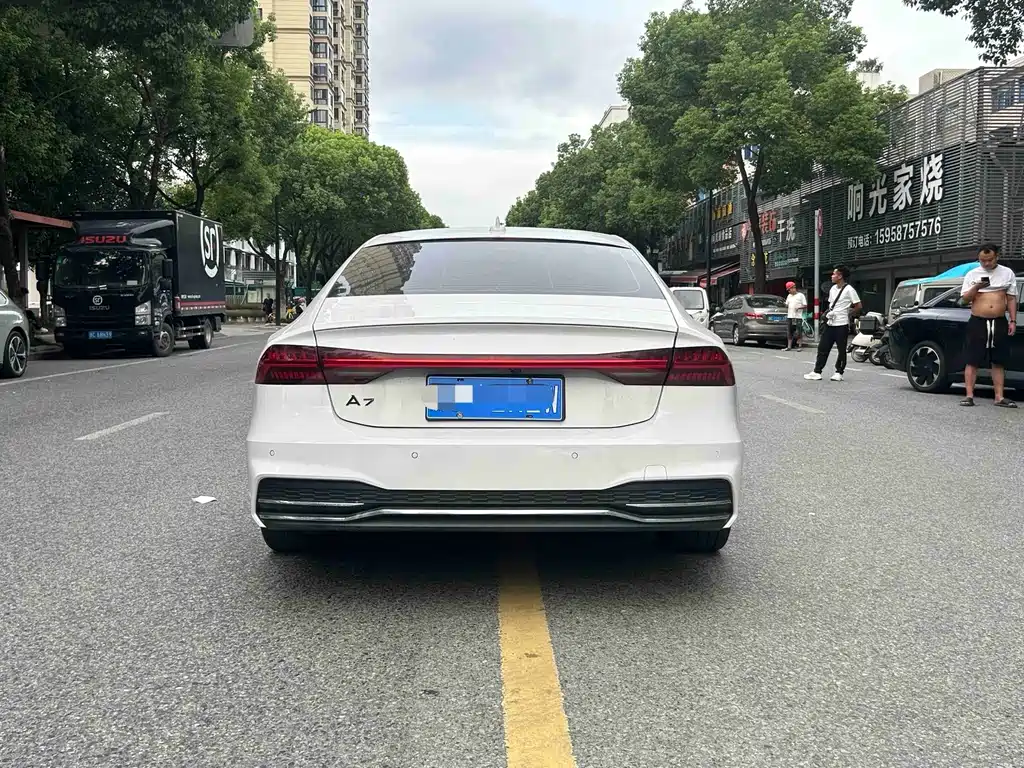 Audi A7 2021 — фото 5