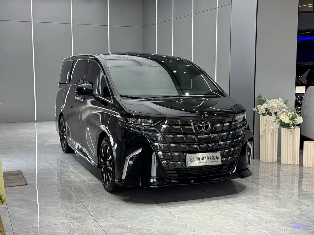Toyota Alphard 2025 — фото 3
