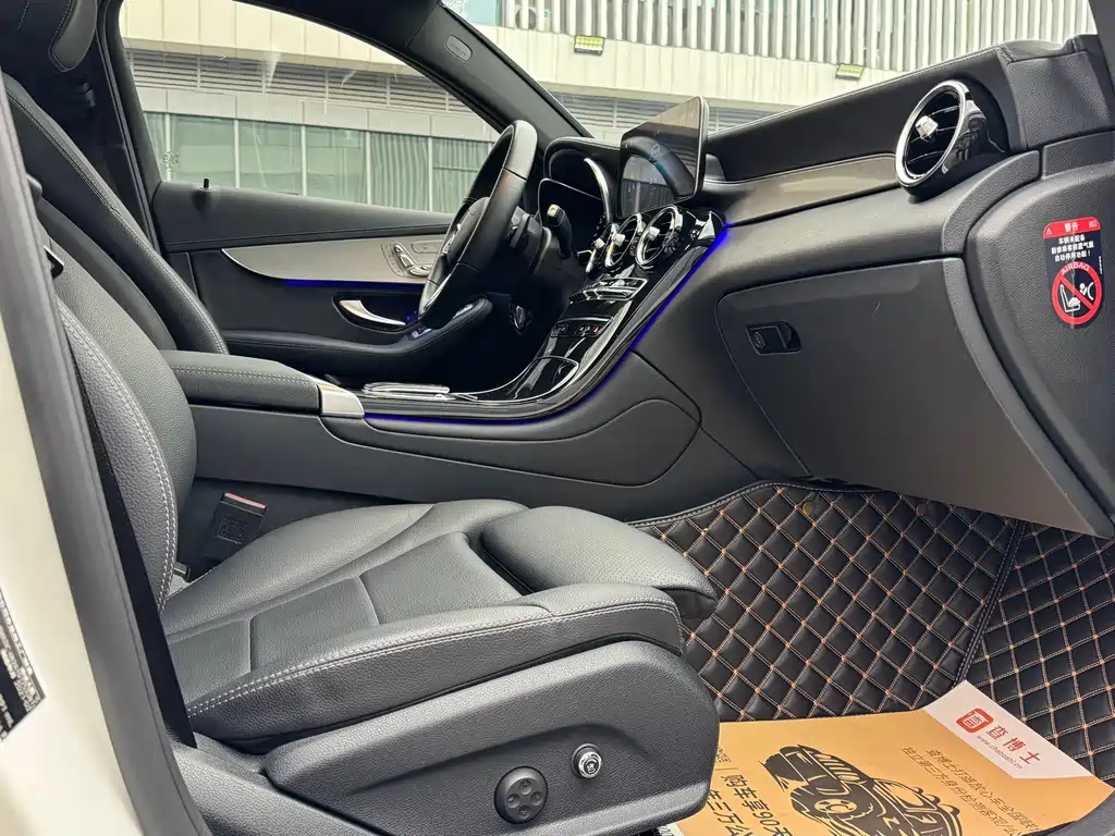 Mercedes-Benz GLC Coupe 2021 — фото 11