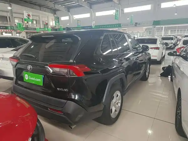 Toyota RAV4 2022