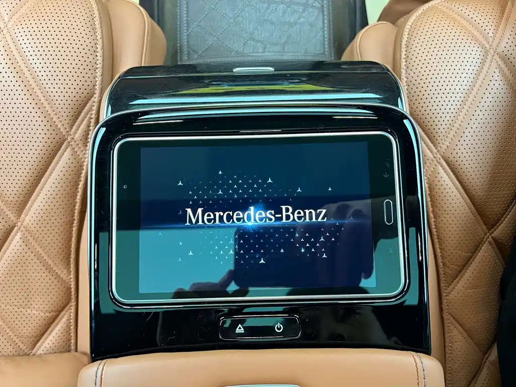 Mercedes-Benz Maybach S-Class 2022 — фото 33