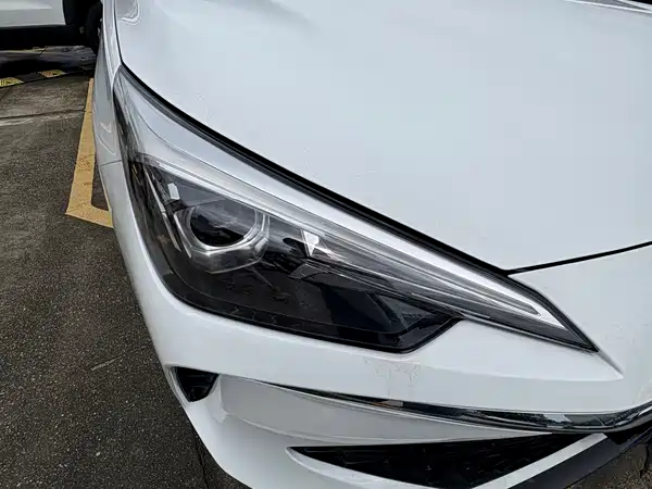 Roewe i5 2025