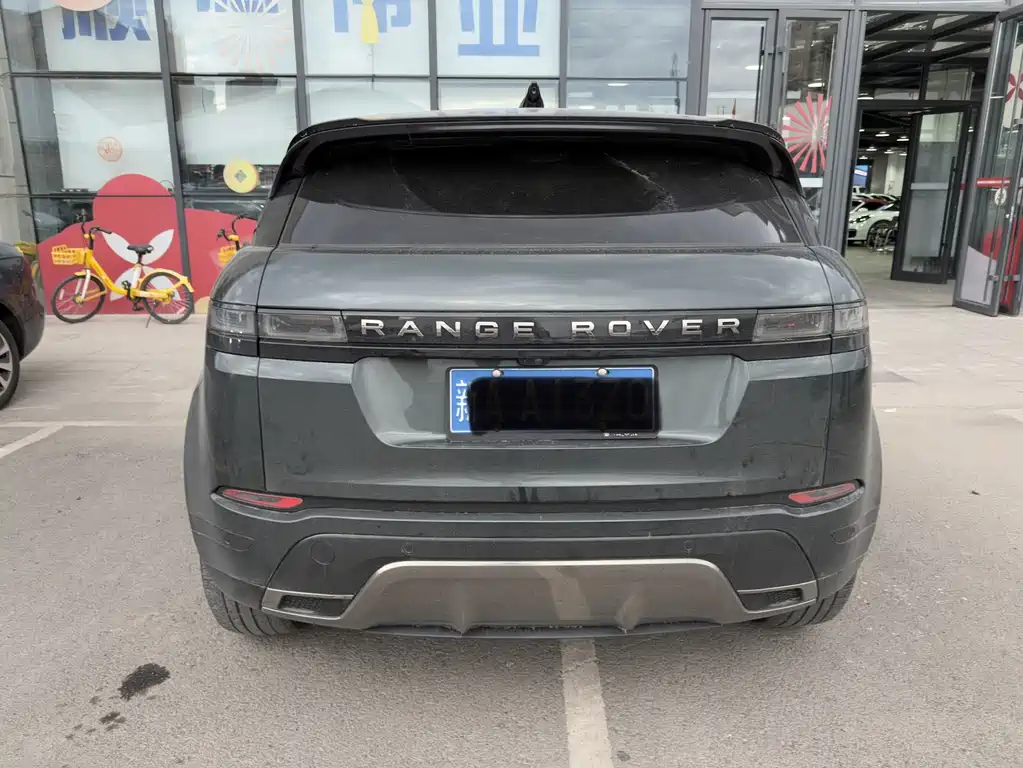 Land Rover Range Rover Evoque 2023 — фото 9