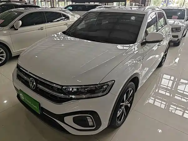 Volkswagen T-Roc 2024