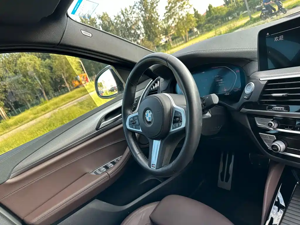 BMW X4 2021 — фото 20