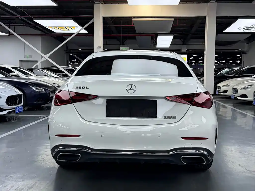 Mercedes-Benz C-Class 2023 — фото 19
