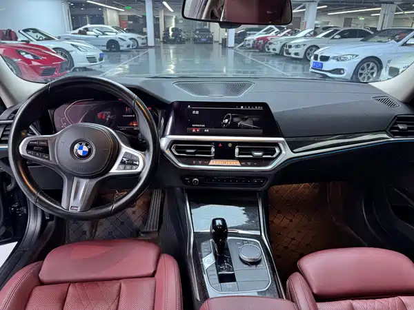 BMW 3 Series 2021