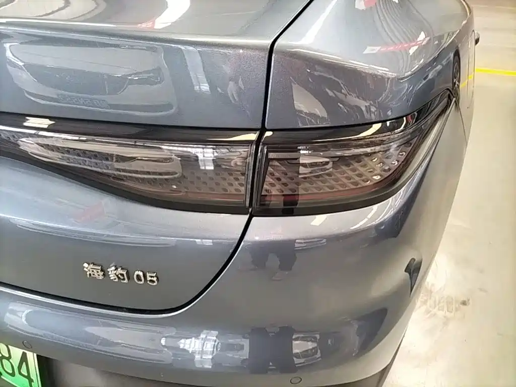 BYD Seal 05 DM-i 2025 — фото 24