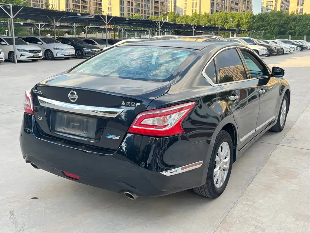 Nissan Teana 2014