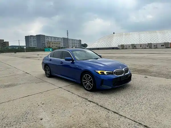 BMW 3 Series 2023