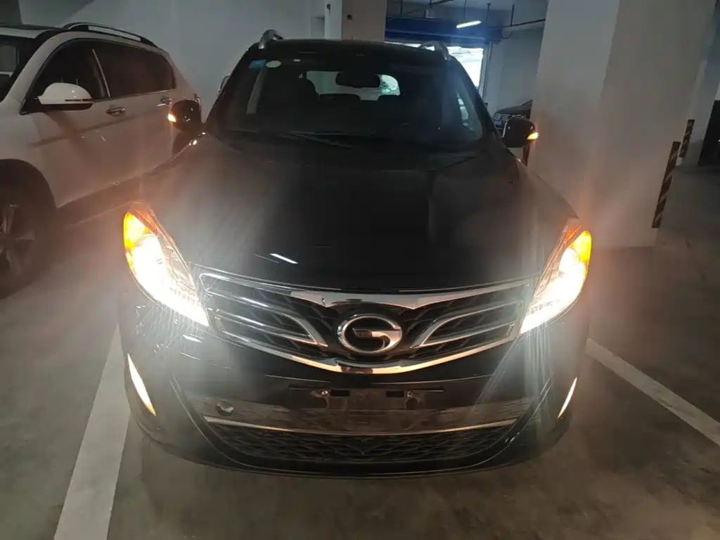 GAC Trumpchi GS5 2014 — фото 3