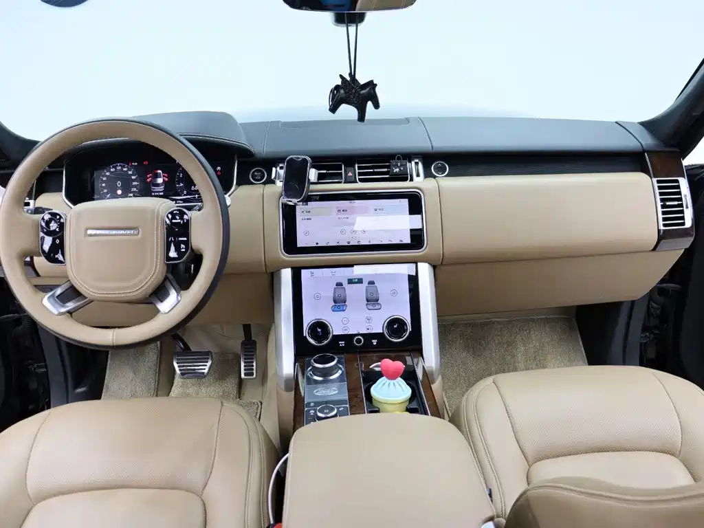 Land Rover Range Rover 2021 — фото 12