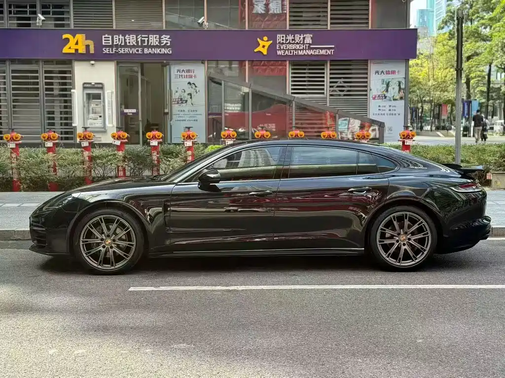 Porsche Panamera 2021 — фото 4